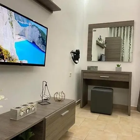 Daphne Hotel