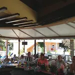 Daphne Hotel Planos