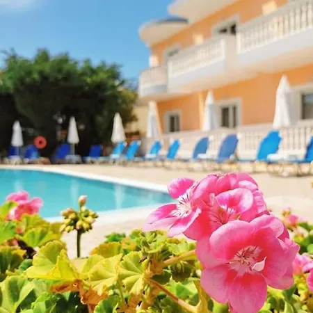 Hotel Daphne 3*