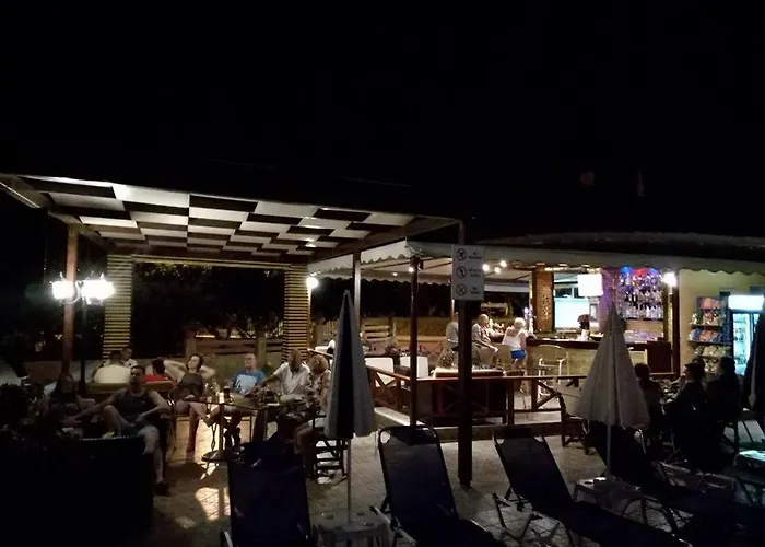 Ξενοδοχείο Daphne Τσιλιβί