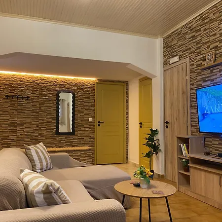 Daphne Hotel 3*